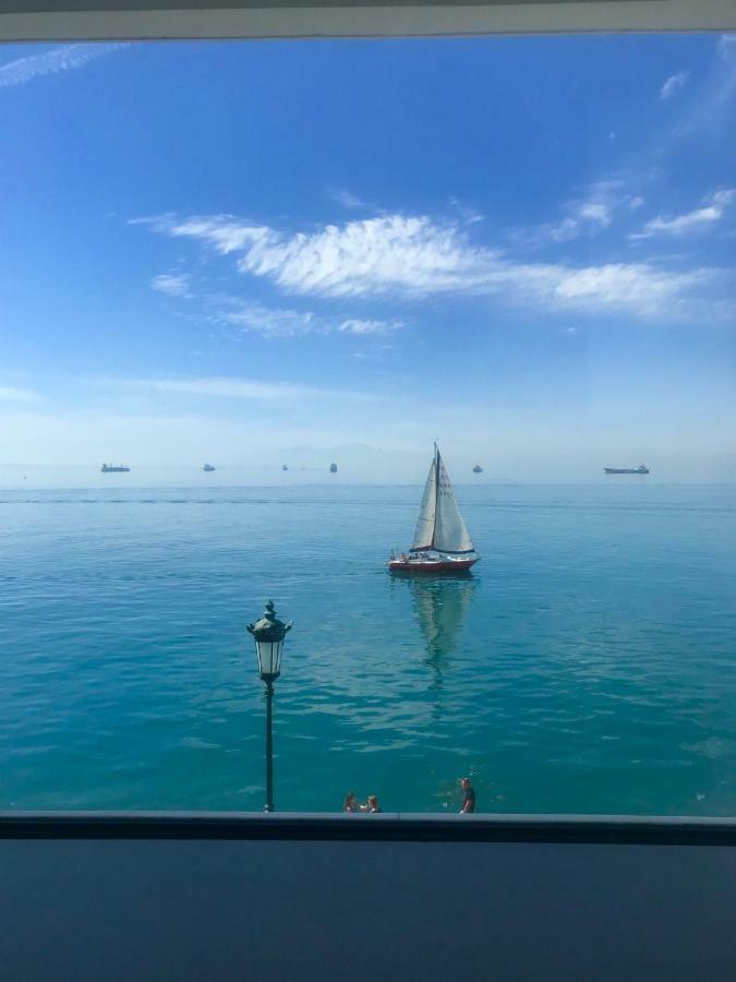 Infinity Sea View Apartment Thessaloníki Luaran gambar